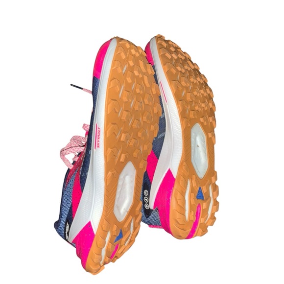 Brooks Women’s Catamount 2 Size 7 - Picture 3 of 3